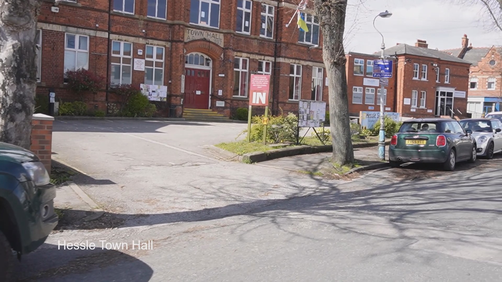 WalkThroughHessle_chapter13